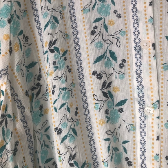 Style & Co. Button Down - Picture 6 of 6